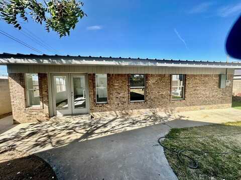 1215 W 19th St, Odessa, TX 79763