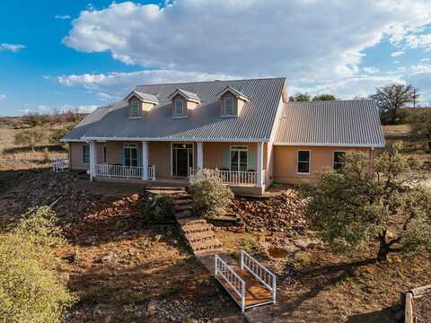 102 Clear View Drive, Fort Davis, TX 79734