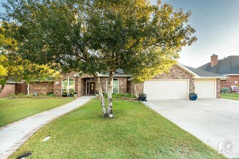 2016 Fringewood Dr, Midland, TX 79707