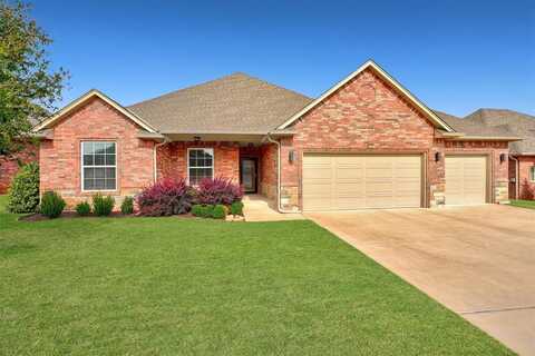 617 Spavinaw Lane, Edmond, OK 73025