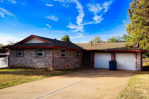 9305 NE Stardust Lane, Midwest City, OK 73130