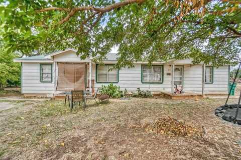 510 S Louis Tittle Avenue, Mangum, OK 73554