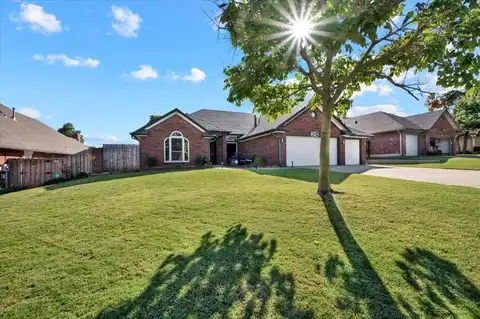 9712 Southern Oaks Drive, Midwest City, OK 73130