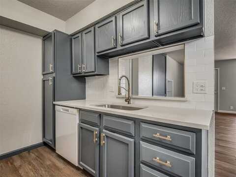 11417 Springhollow Road, Oklahoma City, OK 73120