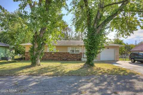 1322 Sophia Street, Carthage, MO 64836