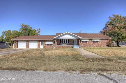 720 Sheridan Avenue, Carl Junction, MO 64834