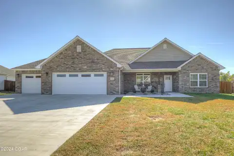 4114 Tall Grass Drive, Joplin, MO 64801