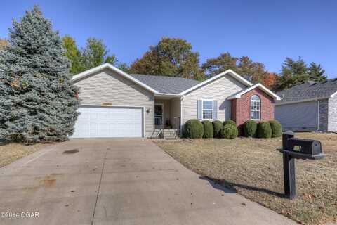 1315 Skyline Drive, Carthage, MO 64836