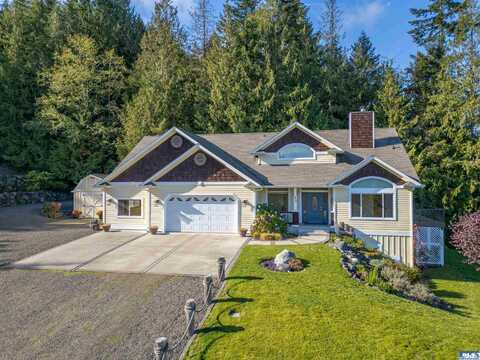 182 Louella Heights Drive, Sequim, WA 98382