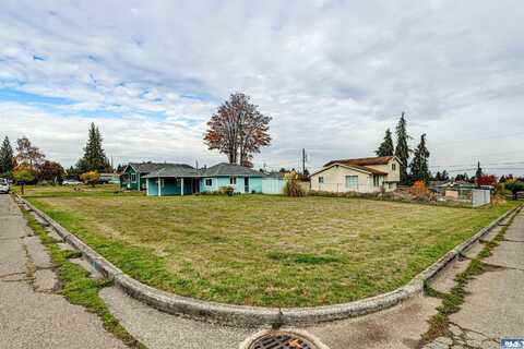 805 W 13th, Port Angeles, WA 98383