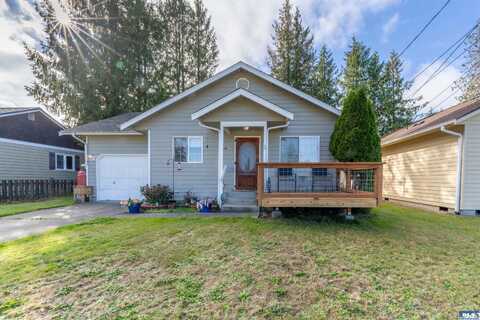 1126 W 19th St, Port Angeles, WA 98363