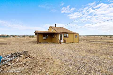 300 W Bones Way, Paulden, AZ 86334