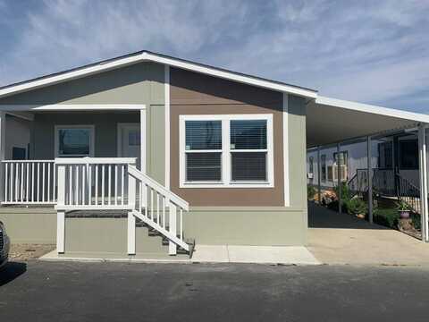 530  West Devonshire Avenue, Hemet, CA 92543