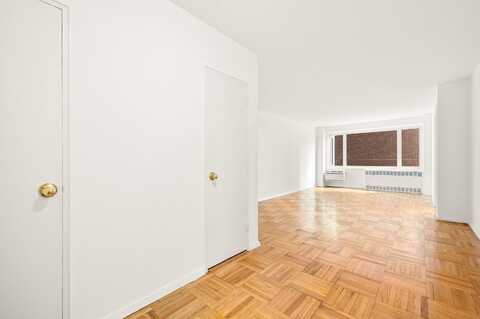 411 East 53rd Street, New York, NY 10022