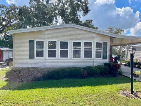 694 Cedar Ln, Lady Lake, FL 32159