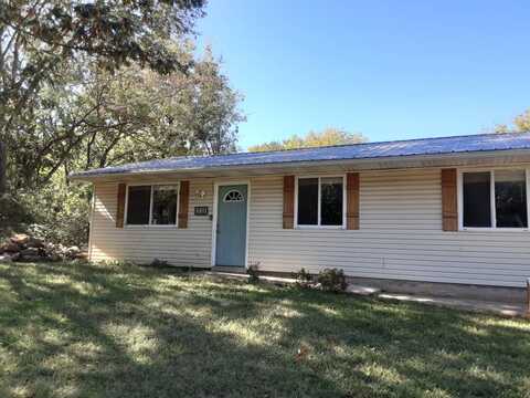 311 S. Brown Street, Stockton, MO 65785