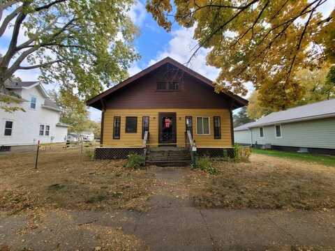 712 Avenue C, Hawarden, IA 51023