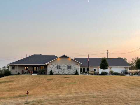 16404 US Hwy 36, Norton, KS 67654