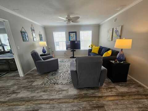 2190 Firestone Way, Lakeland, FL 33810