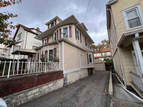 39 Vernon Pl, Yonkers, NY 10704