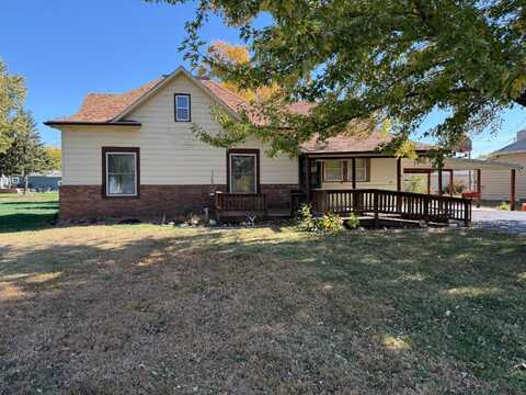 590 N Enfield, Giltner, NE 68841