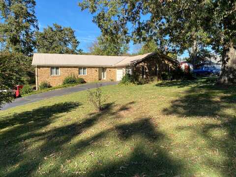 845 Pen Oak Drive, Cookeville, TN 38501