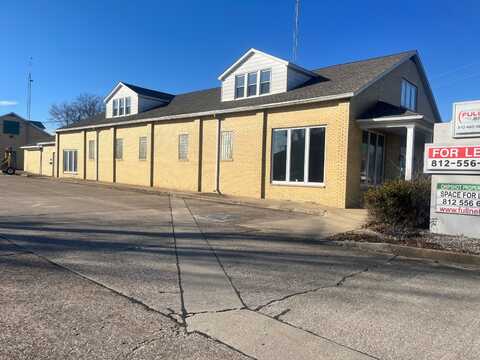 1020 N Main Street, Huntingburg, IN 47542