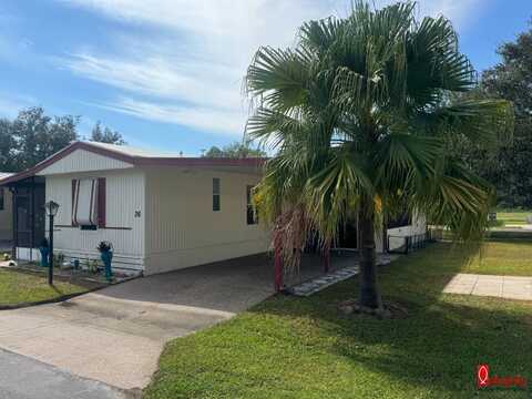 26 Leisure Drive, Auburndale, FL 33823