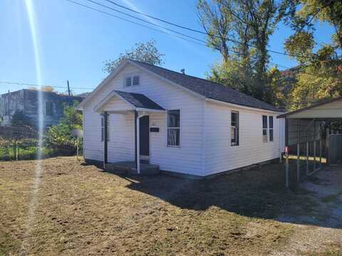 5317 1/2 Raven Drive, Charleston, WV 25306