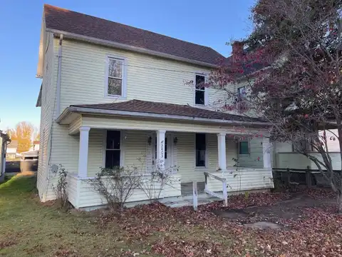 2403 Oak Street, Parkersburg, WV 26101