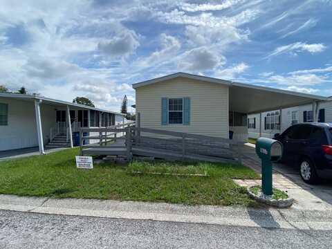 8817 Wellington Drive, Tampa, FL 33635