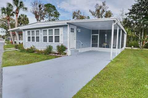 8975 W Halls River Rd, Homosassa, FL 34448