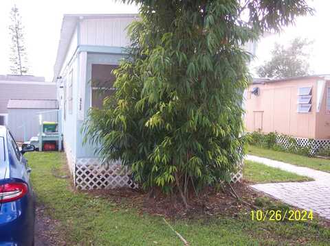 423 Warren Street, Merritt Island, FL 32953