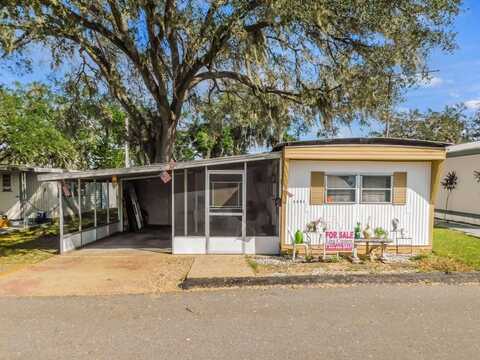 4904 Suzanne Street, Zephyrhills, FL 33542