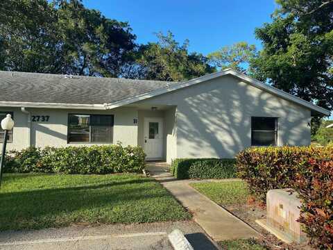 2737 Lowson Blvd B, Delray Beach, FL 33445