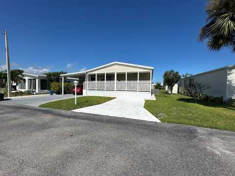 104 Harborhill Dr, Micco, FL 32976