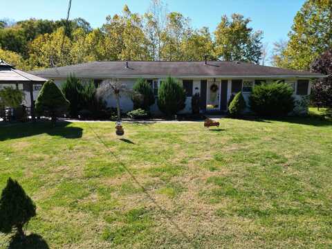 853 River Bend Road, Charleston, WV 25320