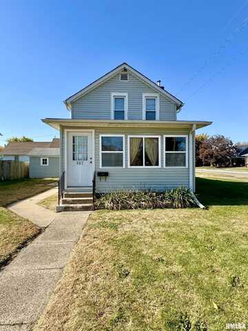 102 S 5TH Street, Clinton, IA 52732