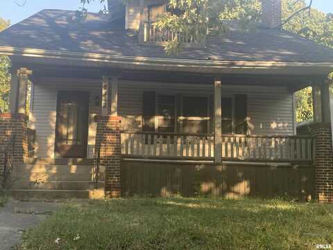 2112 S 5TH Street, Springfield, IL 62703