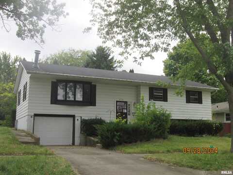 510 W 10TH Street, Belvidere, IL 61008