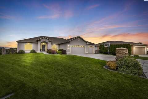 1250 Monrean Loop, Richland, WA 99352