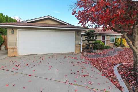 417 S Tweedt Place, Kennewick, WA 99336