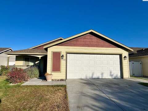 1548 Larkspur Dr, Richland, WA 99352