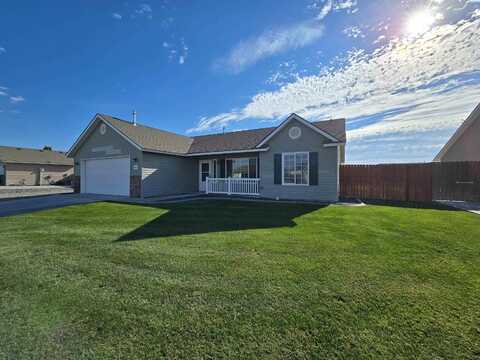 5002 Seville Drive, Pasco, WA 99301