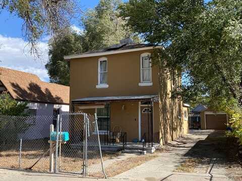 1212 Stone Ave, Pueblo, CO 81004