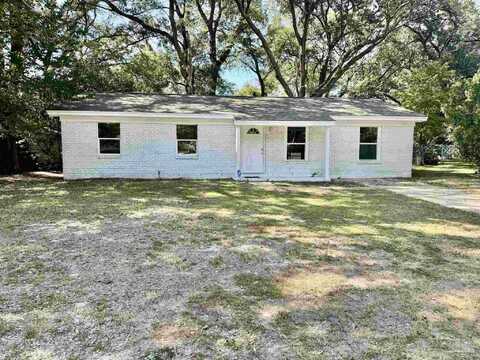 5665 Gaineswood Ct, Pensacola, FL 32526