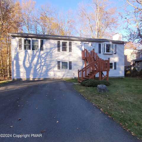 8435 Bear Trail Drive, Tobyhanna, PA 18466