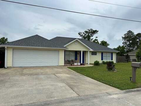 807 Kyle Circle, Waveland, MS 39576