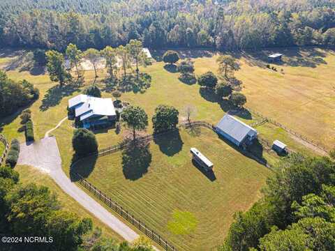 303 Goodwill Road, Southern Pines, NC 28387