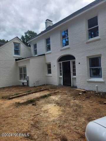 225 Hill Road, Southern Pines, NC 28387